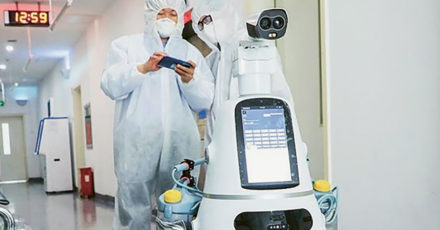 HEMISPHERES N°20 – Focus «spécial Covid-19» sur six recherches HES-SO – Quel rôle pour les robots dans les soins // www.revuehemispheres.com